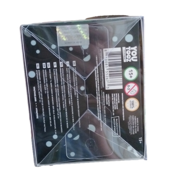 Five Nights at Freddy's Montgomery Gator Vinyl Figure #7 in Clear Protective Box - Picture 11 of 11